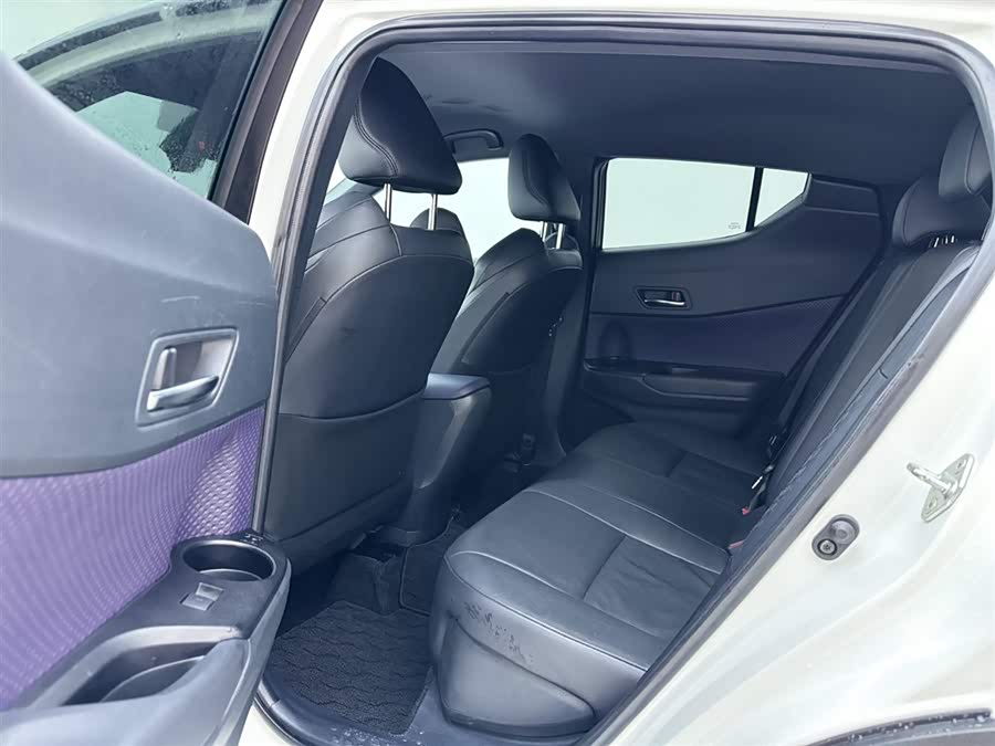 Toyota Izoa 2020 car image #15