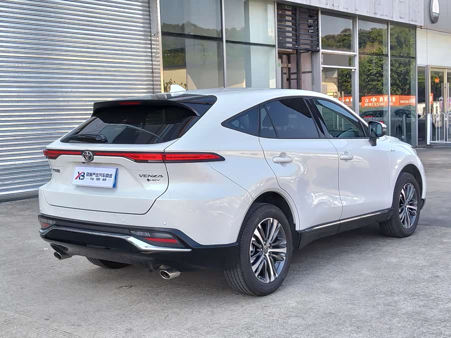 Toyota Venza 2024 immagine di auto #15