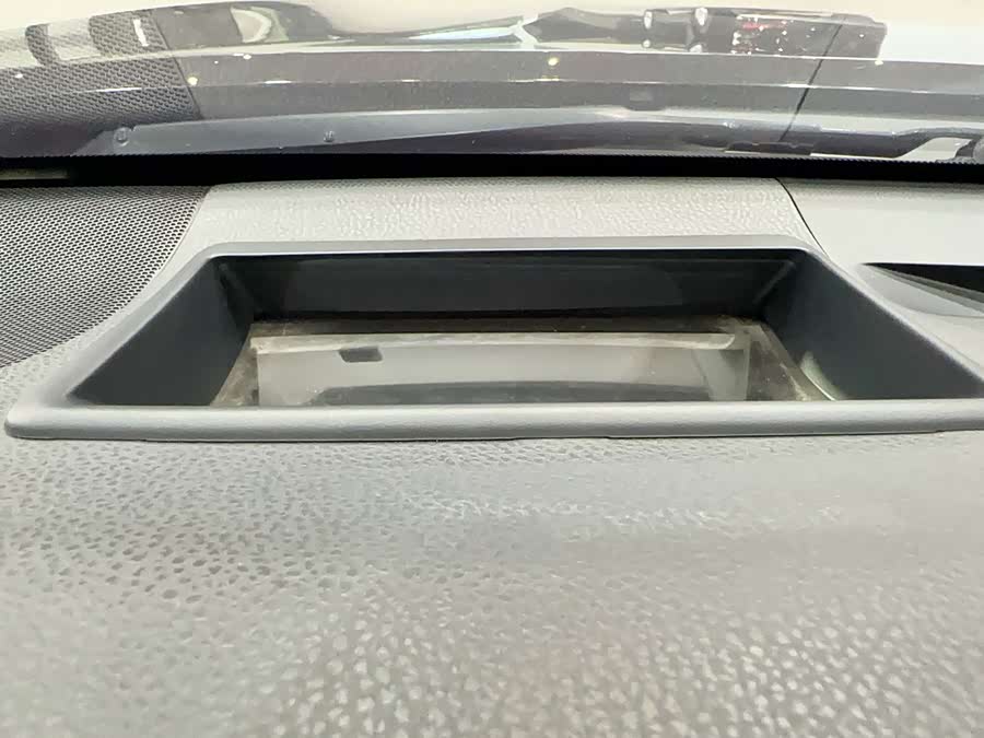 Toyota Camry 2018 immagine di auto #15