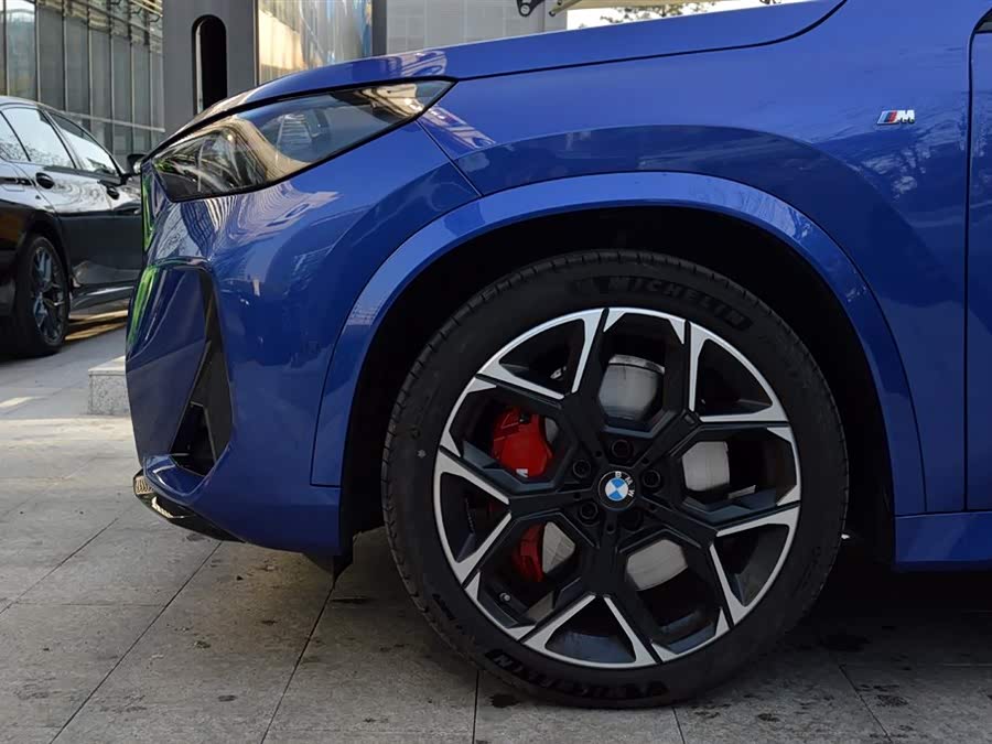 BMW X1 M35Li 2025 car image #15