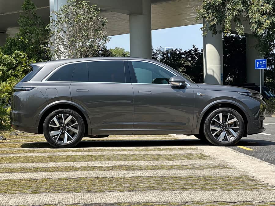 理想汽车 理想L7 2023 汽车图片 #15