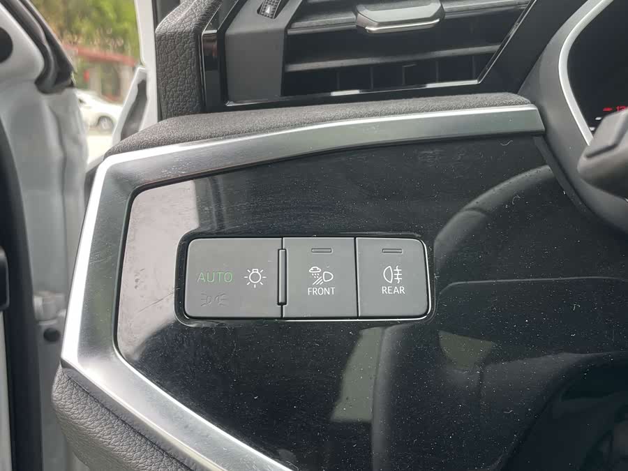 Audi Q3 2022 #15 Audi Q3 2022 car image #15