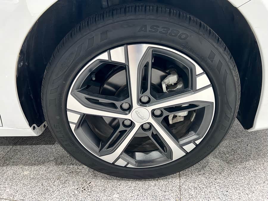 GEELY Emgrand L 2022 imagem de carro #15