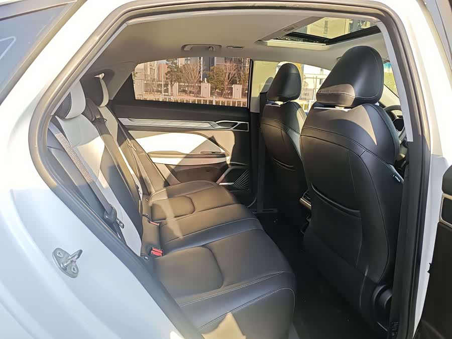 GEELY Emgrand L 2021 imagem de carro #15