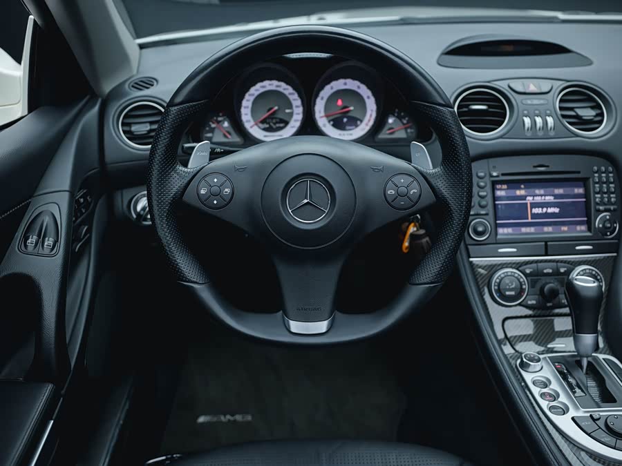 Mercedes-Benz SL AMG 2009 car image #15