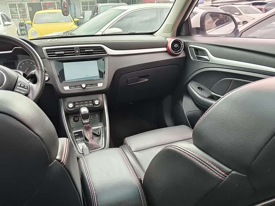 MG ZS 2017 #15 MG ZS 2017 car image #15