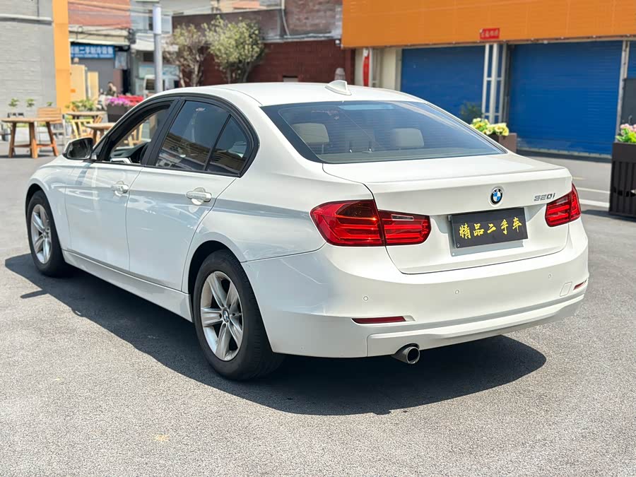 BMW 3 Series (Imported) 2012 صورة سيارة #15