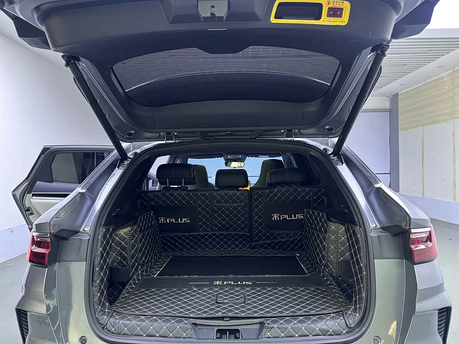 BYD Song Plus New Energy 2022 car image #15