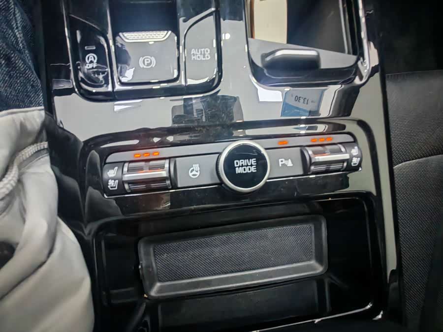 起亚 起亚K5 2022 汽车图片 #15