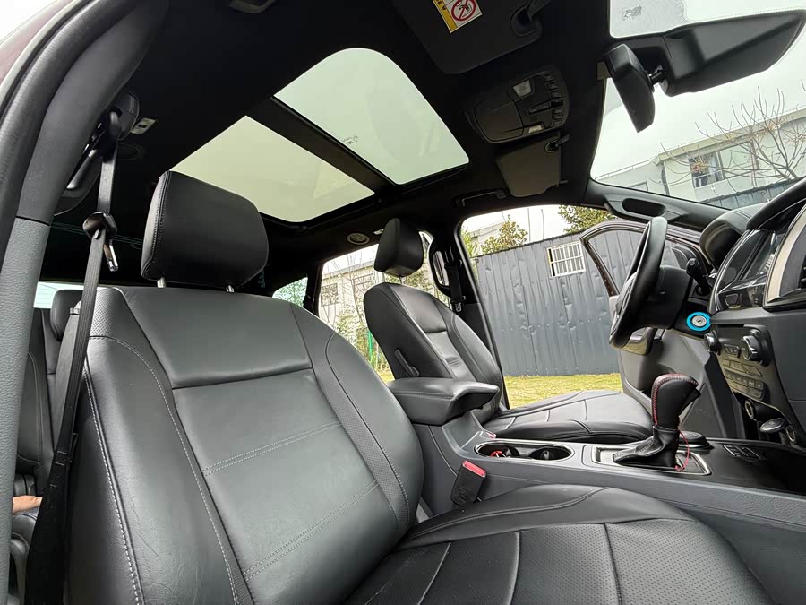 Ford Everest 2018 car image #15