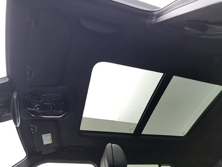 Jetour Traveller 2023 car image #15