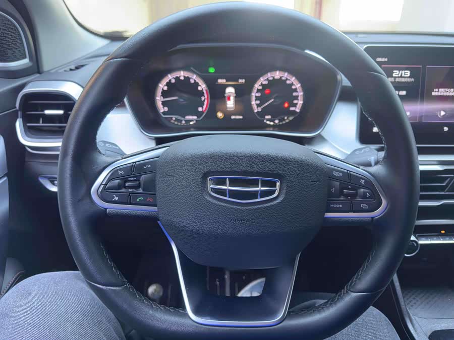 GEELY Coolray 2021 car image #15