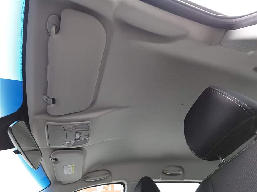 X70M 2022 immagine di auto #15