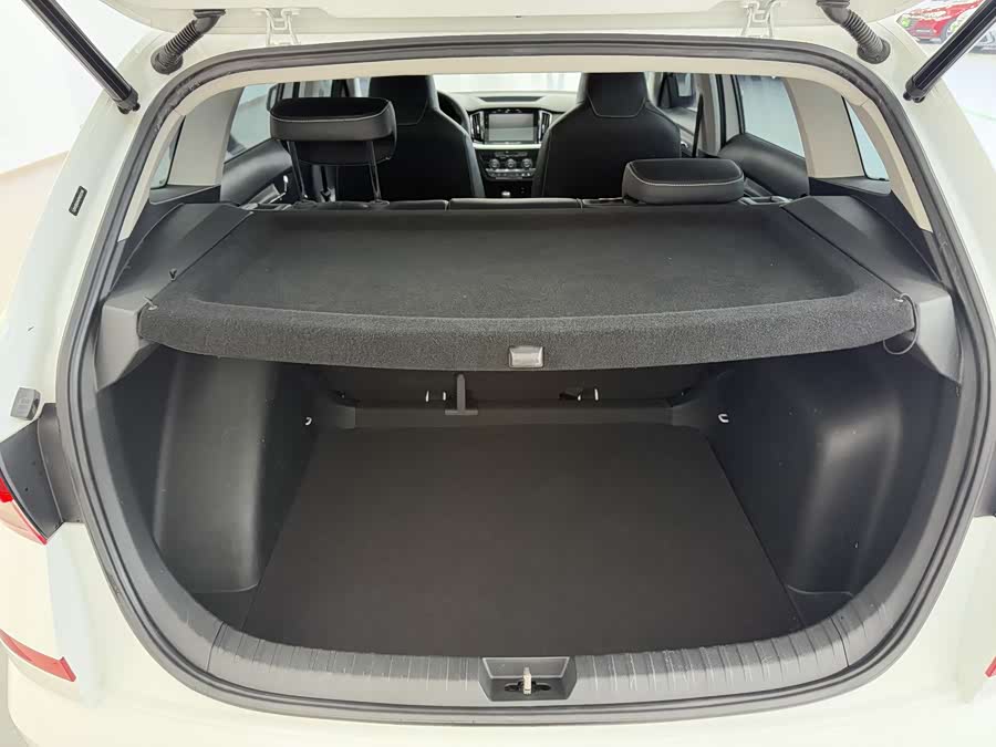 Skoda Kamiq 2021 изображение автомобиля #15