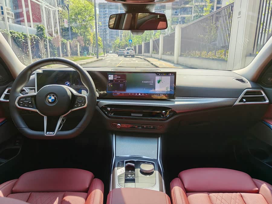 BMW 3 Series 2025 #15 BMW 3 Series 2025 car image #15