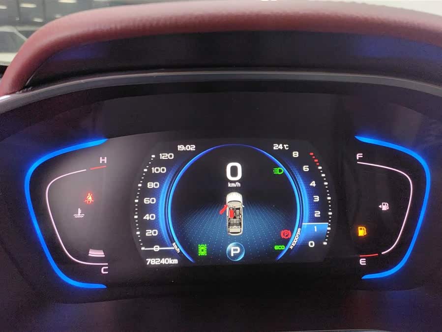 GEELY Coolray 2019 #15 GEELY Coolray 2019 car image #15