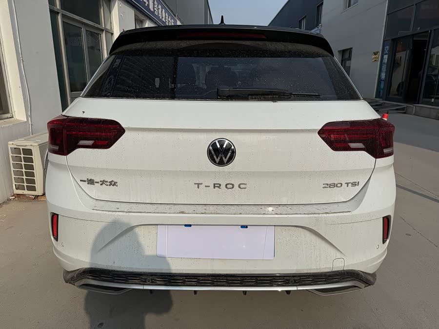 Volkswagen T-Roc 2022 car image #15