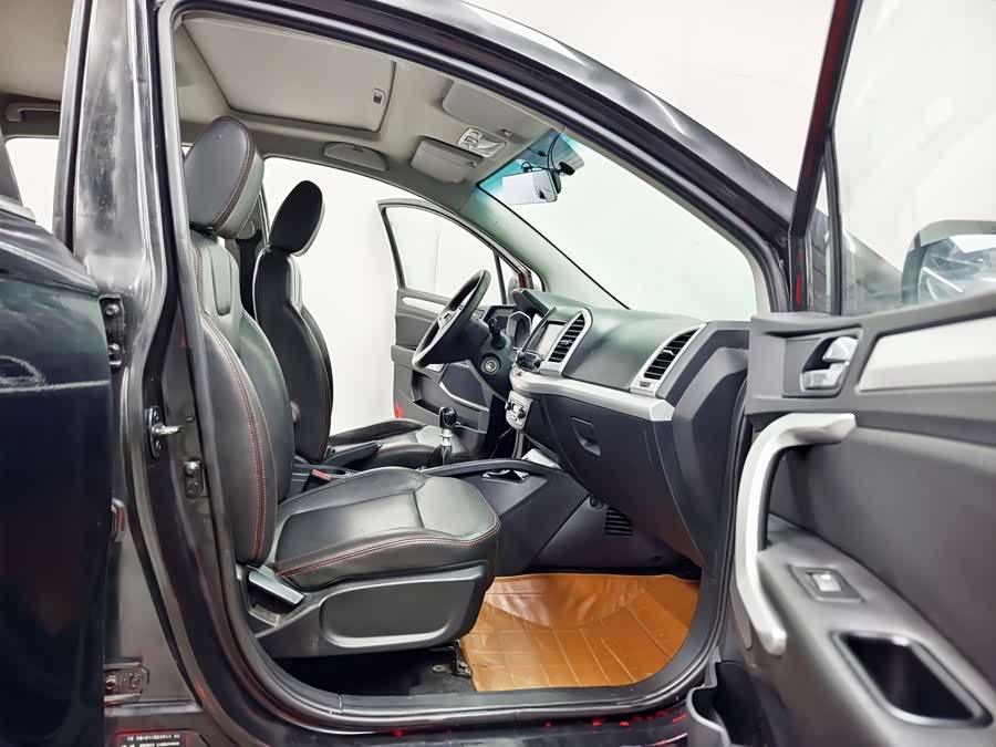 JAC 2015 imagem de carro #15