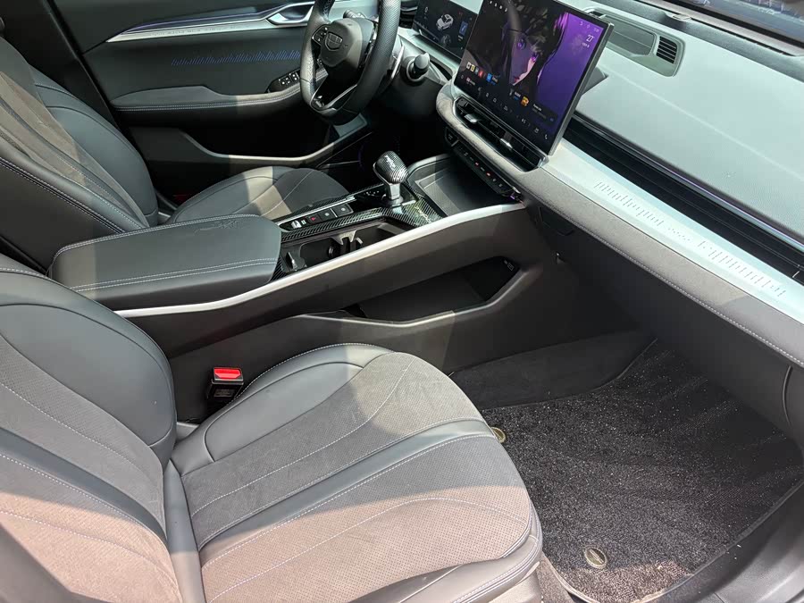 GEELY Preface 2025 image de voiture #15