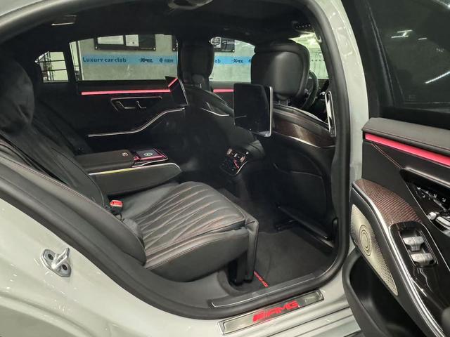 Mercedes-Benz S AMG New Energy 2024 صورة سيارة #15