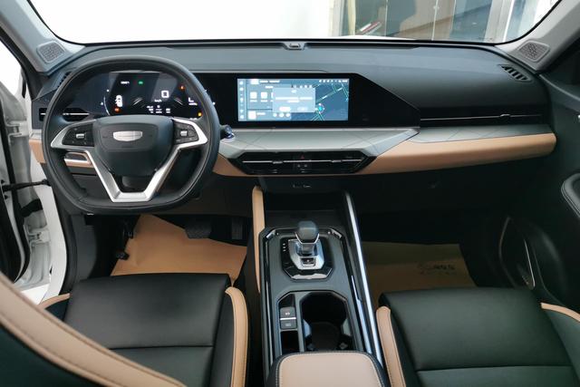 GEELY OkavangoPRO 2024 car image #15