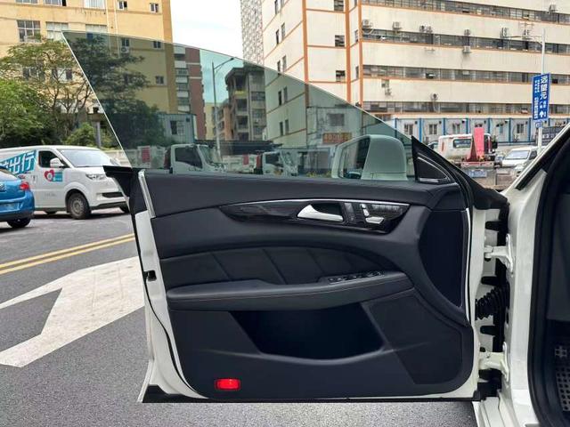 Mercedes-Benz CLS AMG 2017 imagem de carro #15