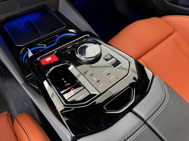 BMW M5 New Energy car image #15