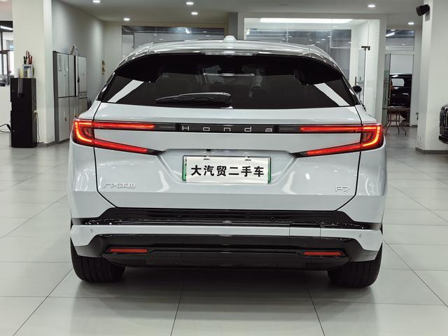 Honda P7 2025 #15 Honda P7 2025 car image #15