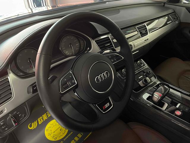 Audi S8 2023 #15 Audi S8 2023 car image #15