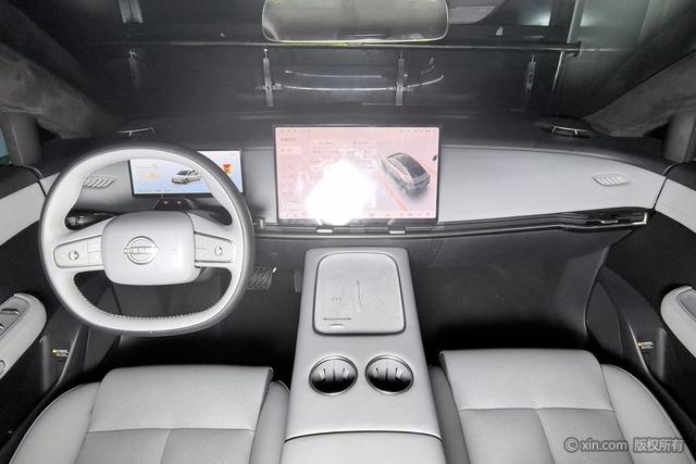 日产 日产N7 2025 汽车图片 #15