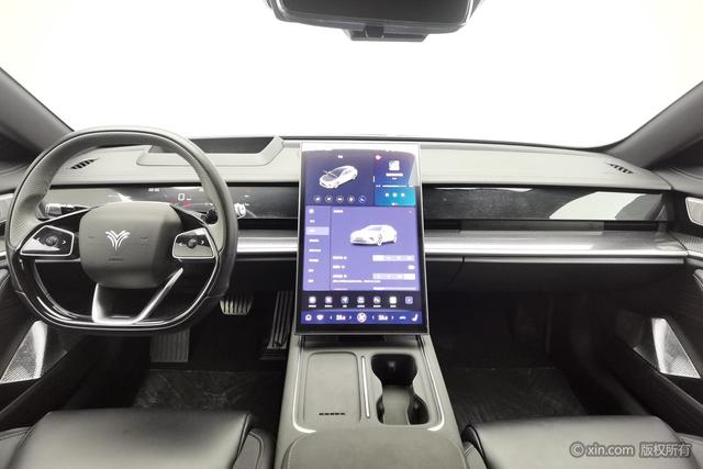 哪吒汽车 哪吒S猎装 2024 #15 哪吒汽车 哪吒S猎装 2024 汽车图片 #15