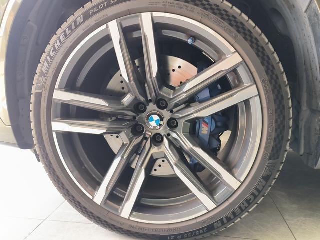 BMW X5 M 2020 immagine di auto #15