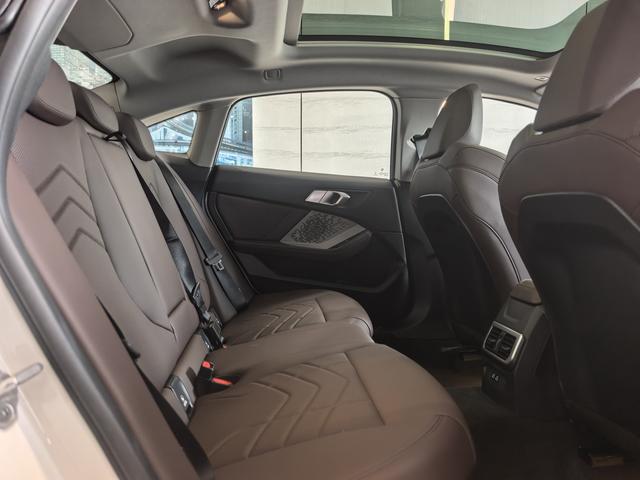 BMW 2 Series 2025 #15 BMW 2 Series 2025 car image #15