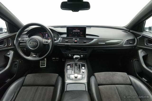 Audi S6 2013 car image #15