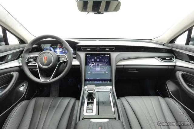 HongQi H5 PHEV 2025 #15 HongQi H5 PHEV 2025 car image #15