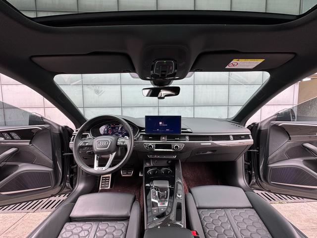 Audi RS 5 2022 #15 Audi RS 5 2022 صورة سيارة #15