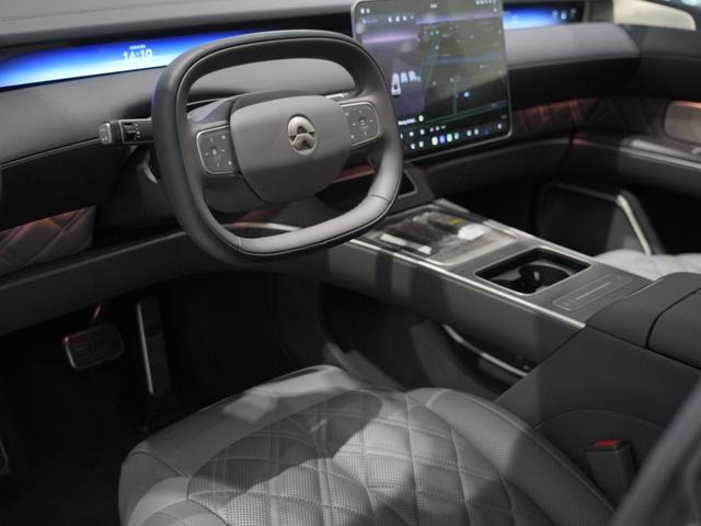 蔚来 蔚来ET9 2025 汽车图片 #15