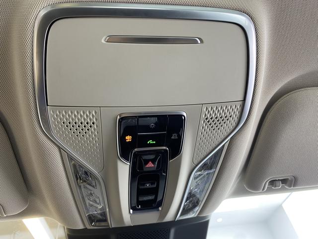 HongQi HS7 PHEV 2024 car image #15