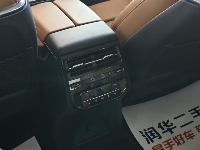 Audi Q6 2024 imagem de carro #15