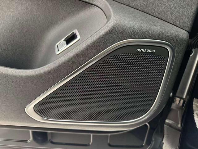 HongQi HS7 PHEV 2024 #15 HongQi HS7 PHEV 2024 car image #15