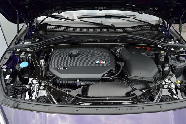 BMW 2 Series صورة سيارة #15