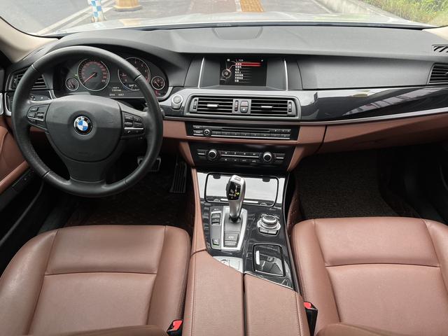 BMW 5 Series (Imported) 2016 #15 BMW 5 Series (Imported) 2016 imagem de carro #15