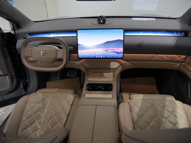 蔚来 蔚来ET9 2025 汽车图片 #15