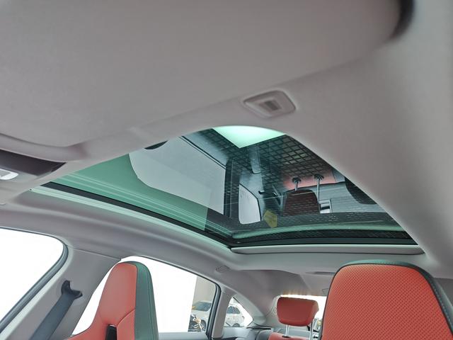 BMW 2 Series 2025 #15 BMW 2 Series 2025 car image #15