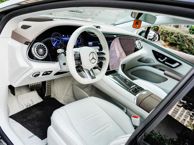 Mercedes-Benz EQS AMG 2024 car image #15