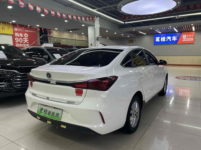 Changan Eado EV 2022 #15 Changan Eado EV 2022 car image #15
