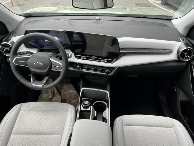 Chevrolet Equinox Plus 2025 imagem de carro #15