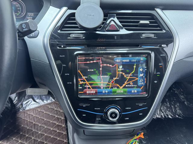 Denza DENZA 2017 car image #15