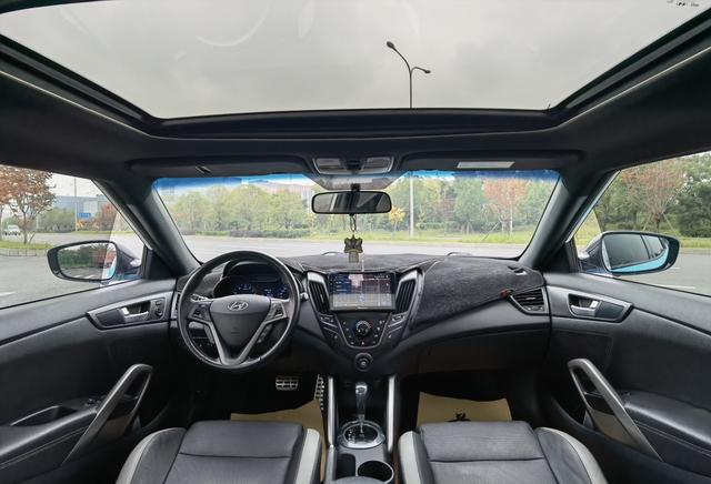 Hyundai Veloster 2016 صورة سيارة #15