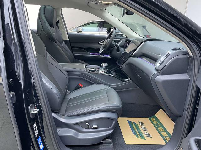 HongQi HS3 2024 car image #15